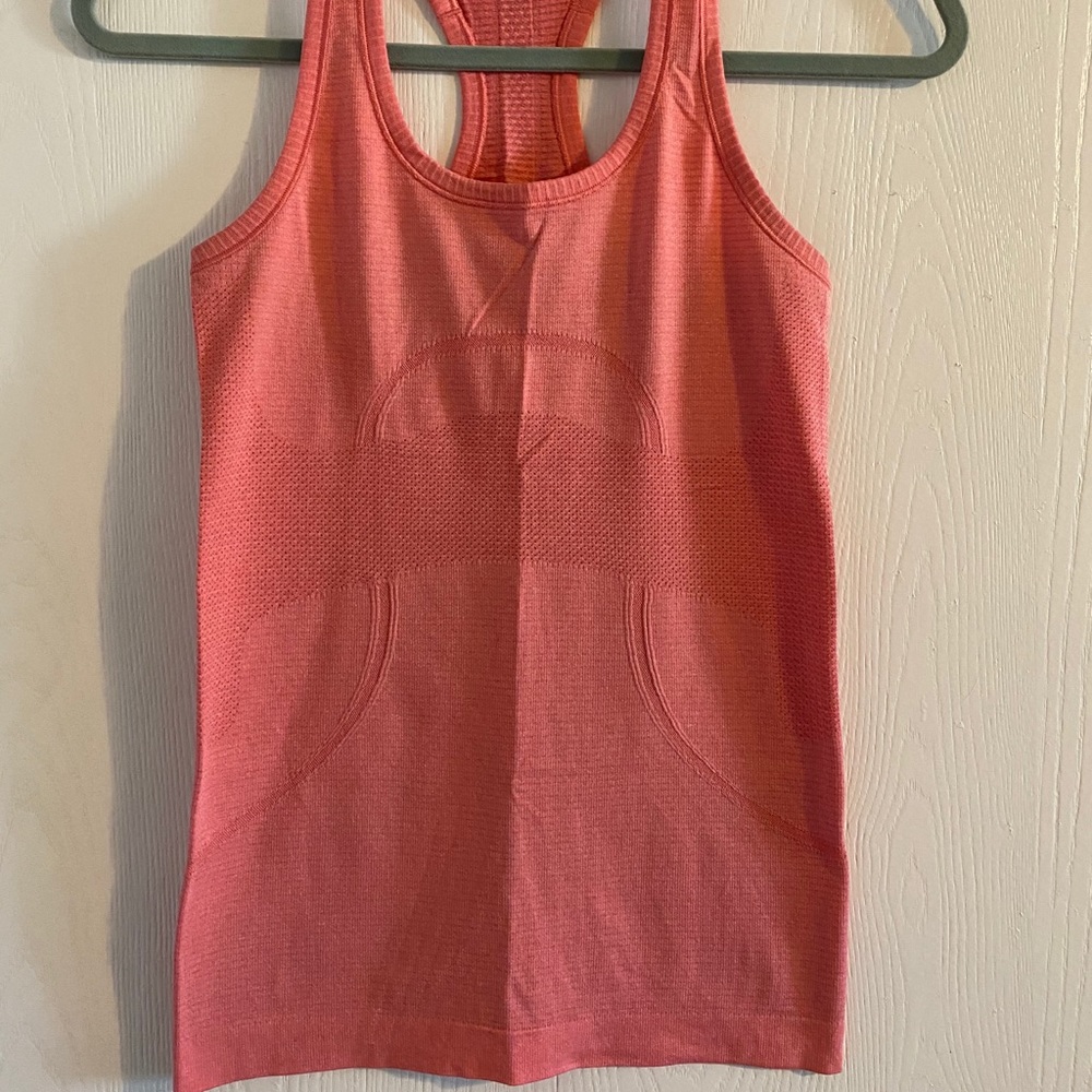 Lululemon Swiftly Tach Racerback